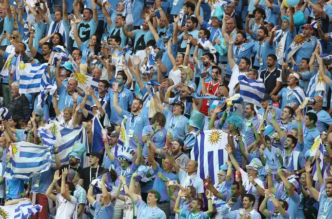 hinchada uruguaya selección